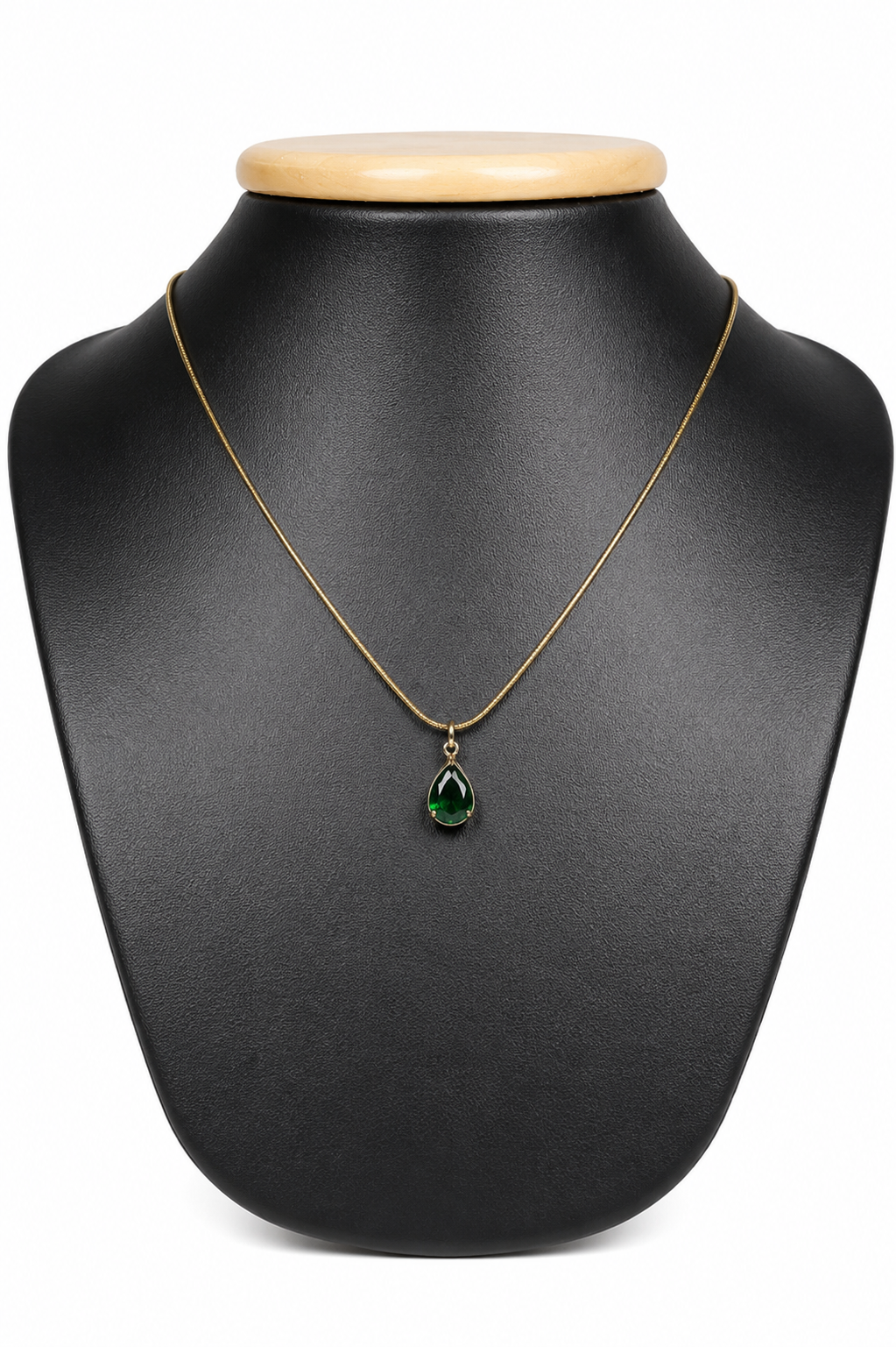 Elegant Teradrop Pendant Necklace